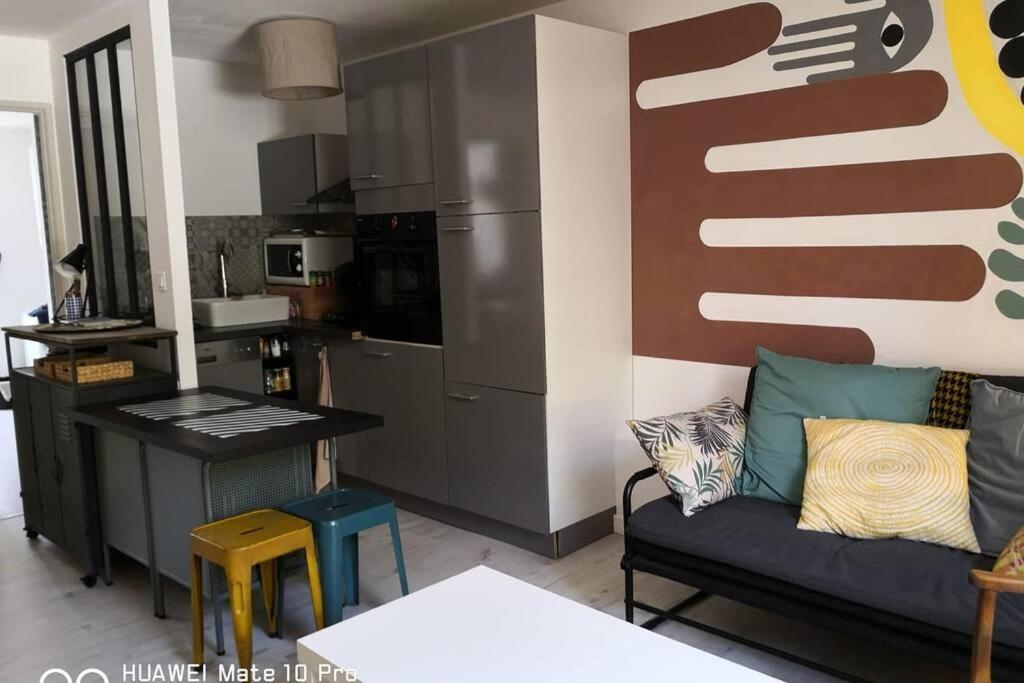 Appartement Avec Jardin Privatif Centre Ville Hyères Eksteriør bilde